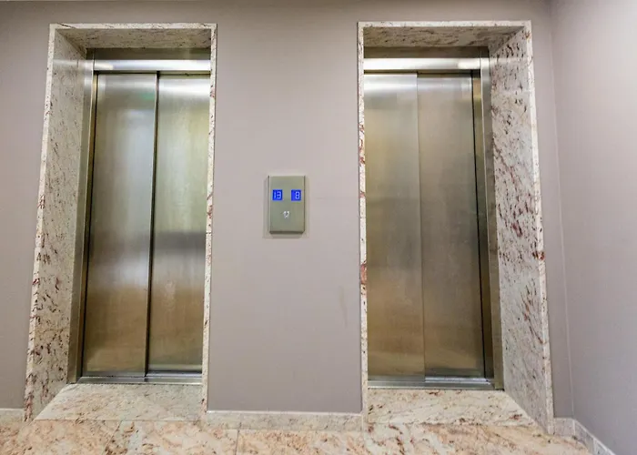 Fructus Plaza Ultracentral *