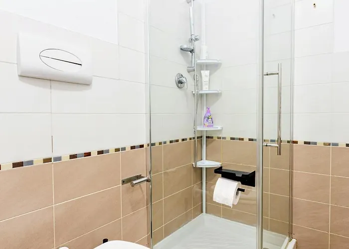 Fructus Plaza Ultracentral Lägenhet *